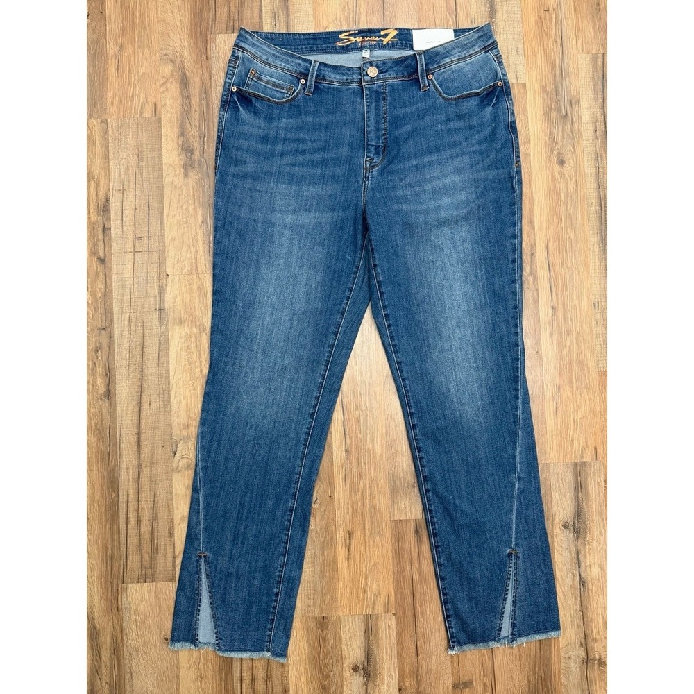 Seven7 Jeans Size 18 NWT Straight Leg Stretch Raw Hem Slit Mid Rise Denim